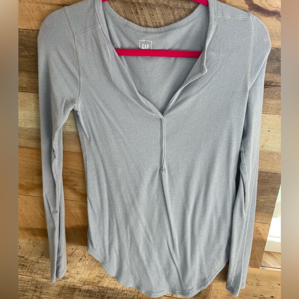 Gap light blue long sleeve tee